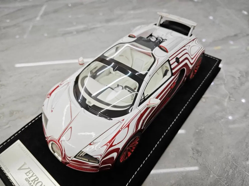 [Henson & Heaven] 1:18 Bugatti 2005 Veyron White & Red Model Car Resin