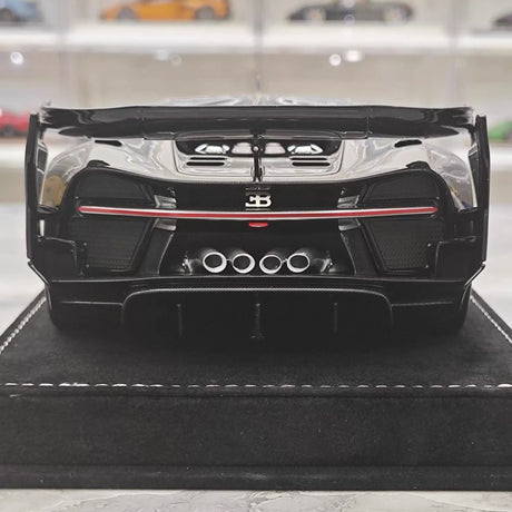 [Henson & Heaven] 1:18 Bugatti 2015 Vision Gran Turismo Black Model Car Resin