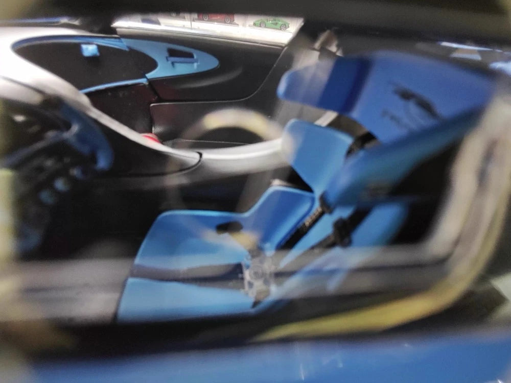 [Henson & Heaven] 1:18 Bugatti 2015 Vision Gran Turismo Blue Model Car Resin