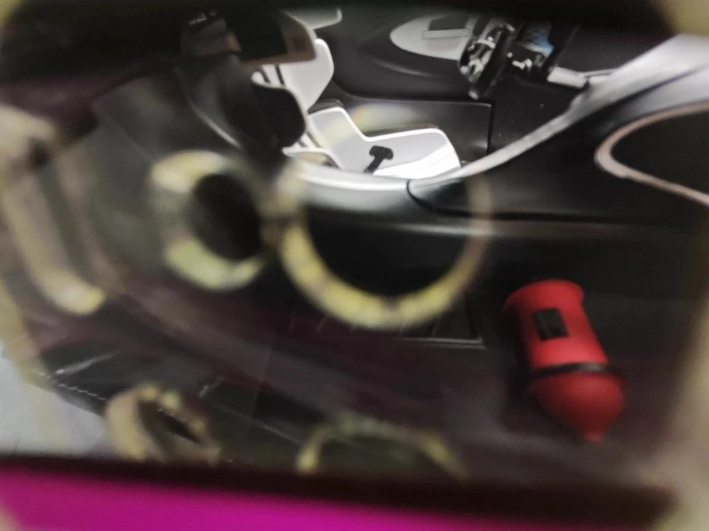 [Henson & Heaven] 1:18 Bugatti 2015 Vision Gran Turismo Purple Model Car Resin