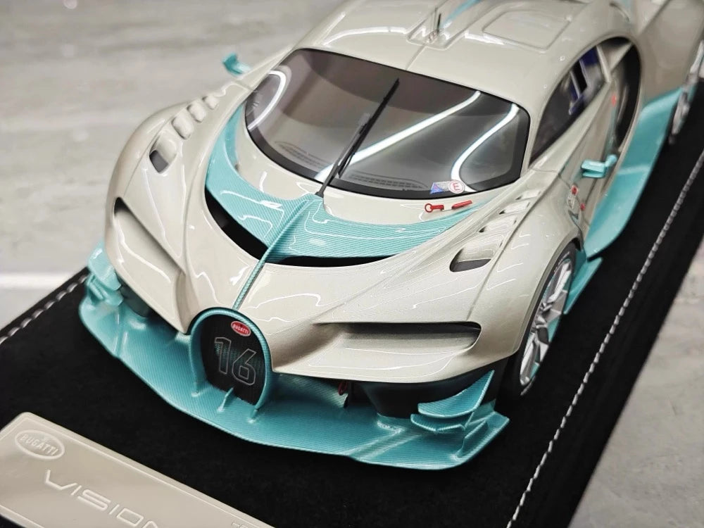 [Henson & Heaven] 1:18 Bugatti 2015 Vision Gran Turismo シルバー モデルカー レジン