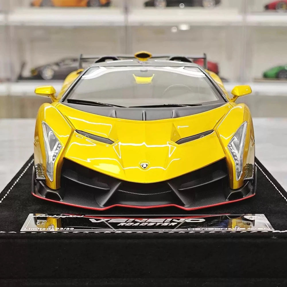 [Henson & Heaven] 1:18 Lamborghini 2014 Veneno Roadster Electroplated kulta pienoismalli Hartsi
