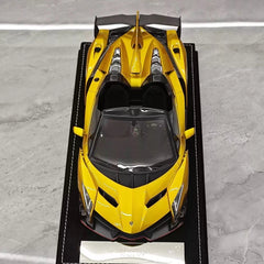 [Henson & Heaven] 1:18 Lamborghini 2014 Veneno Roadster Electroplated Gold Model Car Resin