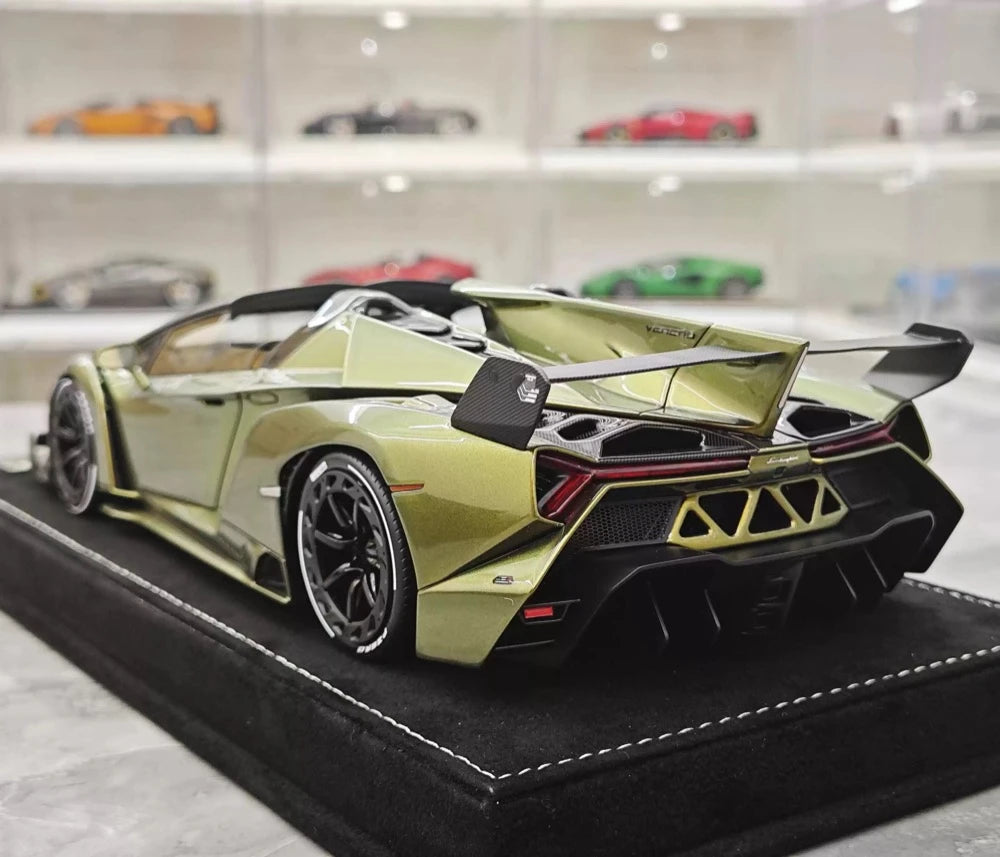[Henson & Heaven] 1:18 Lamborghini 2014 Veneno Roadster Gradient Green Model Car Resin