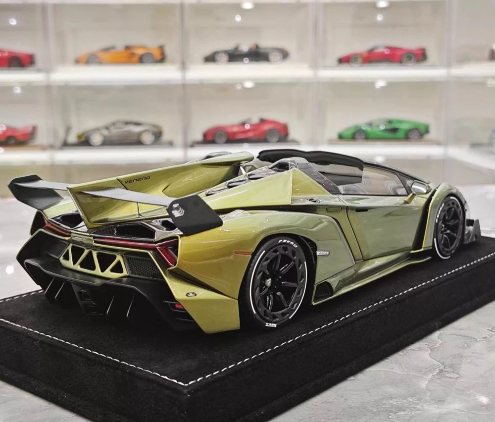 [Henson & Heaven] 1:18 Lamborghini 2014 Veneno Roadster Gradient Green Model Car Resin
