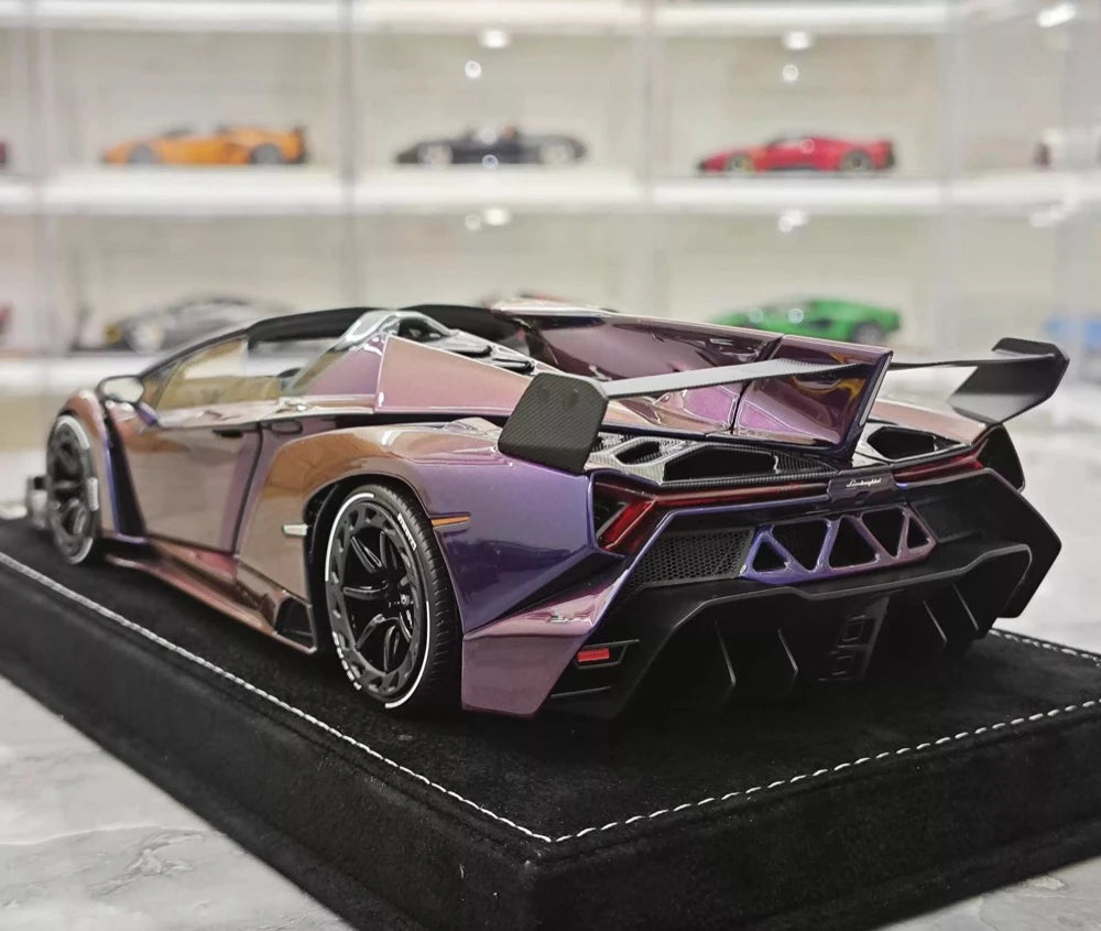 [Henson & Heaven] 1:18 Lamborghini 2014 Veneno Roadster Gradient Purple Model Car Resin