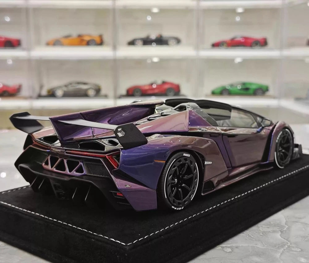 [Henson & Heaven] 1:18 Lamborghini 2014 Veneno Roadster Gradient Purple Model Car Resin