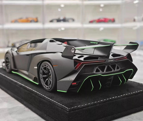 [Henson & Heaven] 1:18 Lamborghini 2014 Veneno Roadster mat zwart modelauto Hars