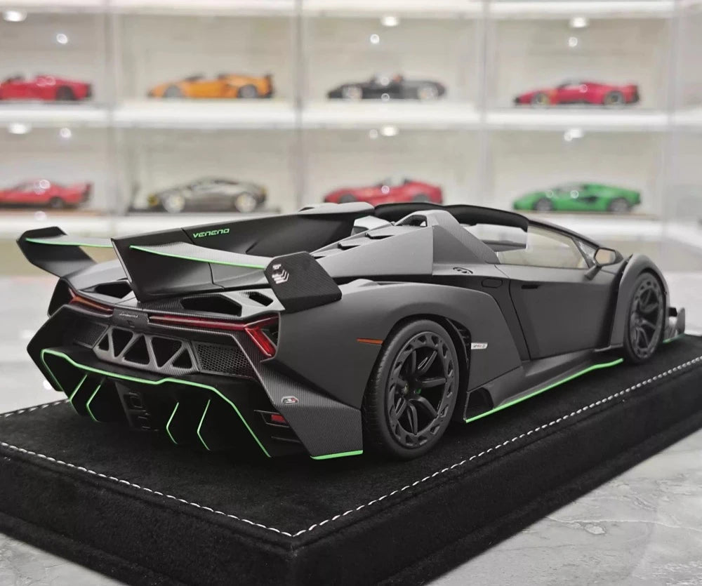 [Henson & Heaven] 1:18 Lamborghini 2014 Veneno Roadster Matte Black Model Car Resin