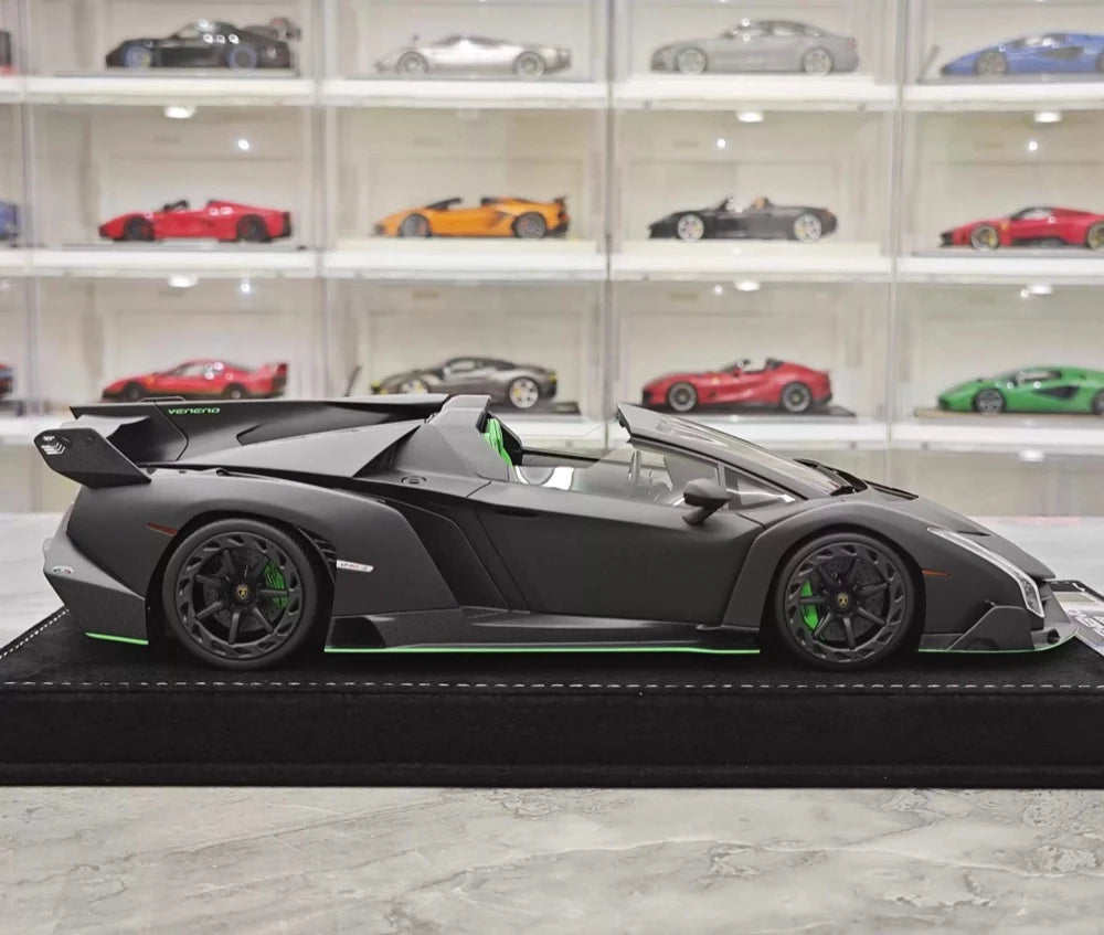 [Henson & Heaven] 1:18 Lamborghini 2014 Veneno Roadster Matte Black Model Car Resin