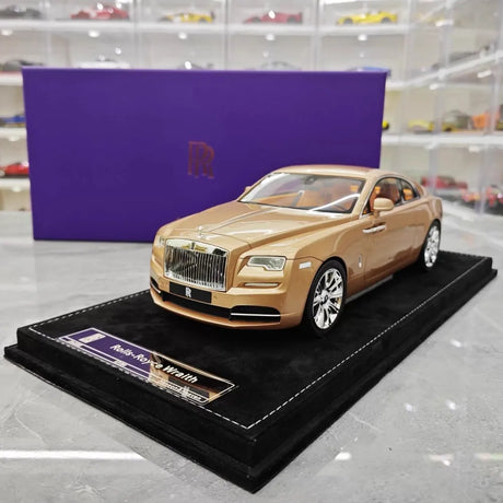 [Henson & Heaven] 1:18 Rolls-Royce 2013 Wraith Gold Model Car Resin