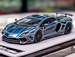[Henson & Heaven] 1:43 Lamborghini 2015 Aventador LP750-4 SV Cracked Livery Model Car Resin