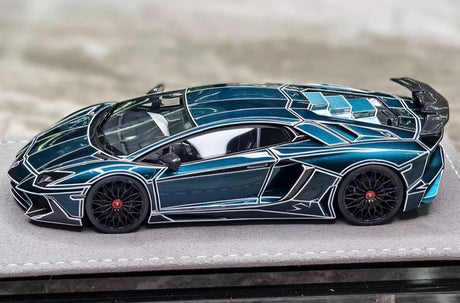 [Henson & Heaven] 1:43 Lamborghini 2015 Aventador LP750-4 SV Cracked Livery modelauto Hars