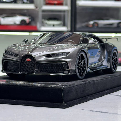 Henson & Heaven Bugatti 2020 Chiron Pur Sport Gray 1:18 – Collectible Resin Model Resin