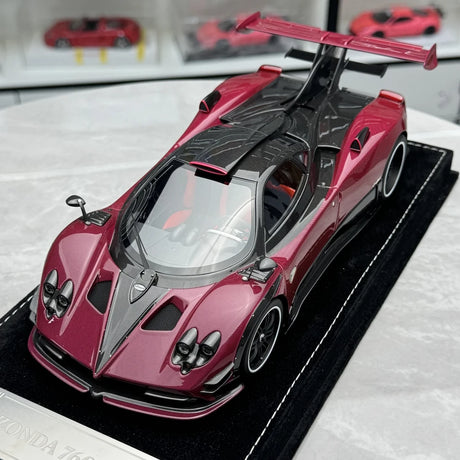Henson & Heaven Pagani 2012 Zonda 760 RS الوردي الكربوني 1:18 – راتنج نموذجي قابل للجمع