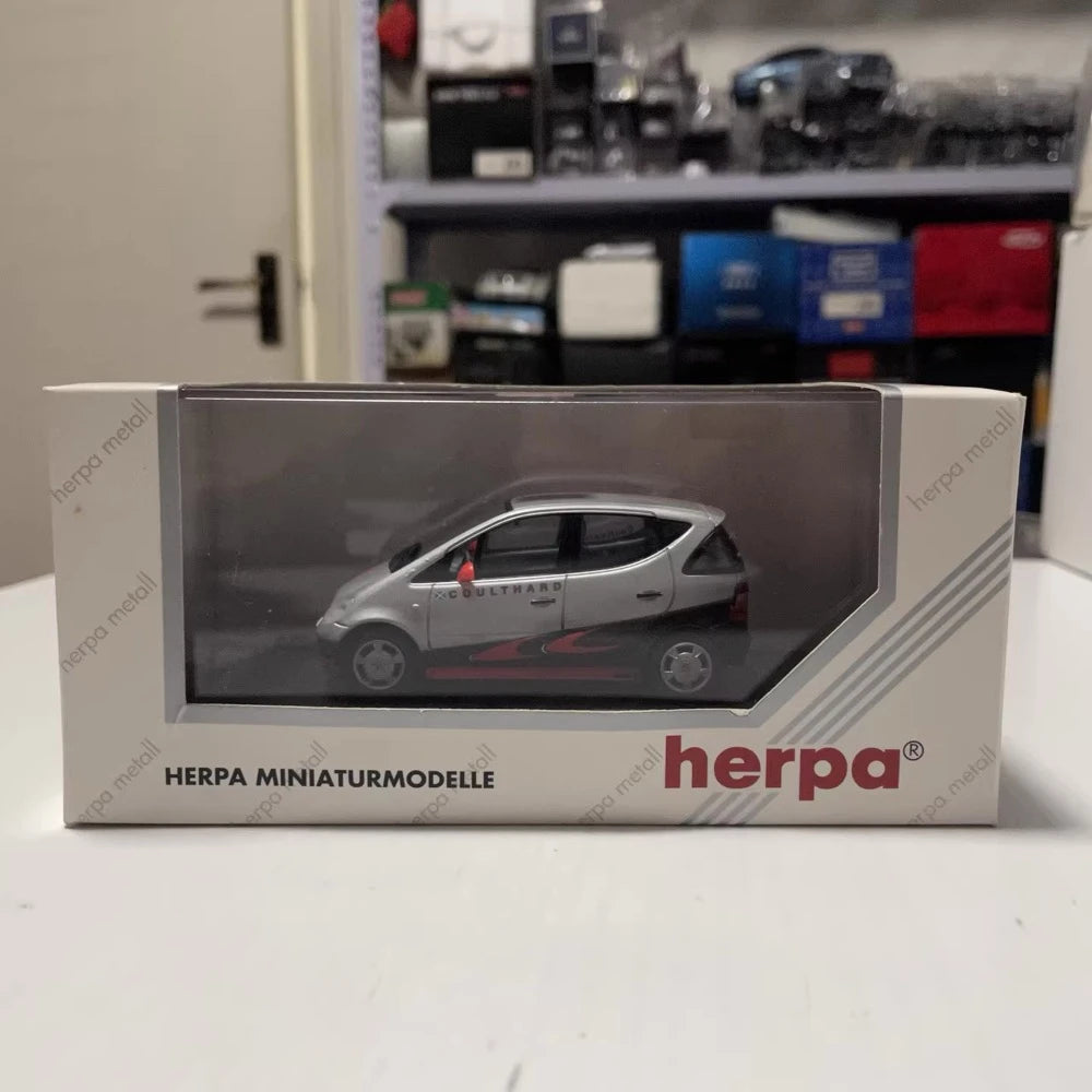 [Herpa] 1:43 Mercedes-Benz 1997 A140 W168 Coulthard voiture miniature Die-Cast