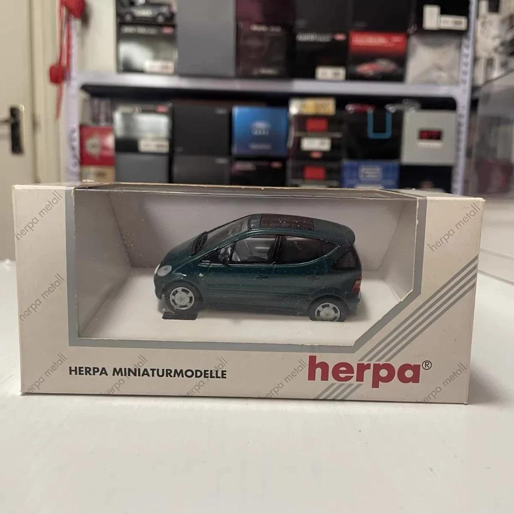 [Herpa] 1:43 Mercedes-Benz 1997 A140 W168 Green Model Car Die-Cast