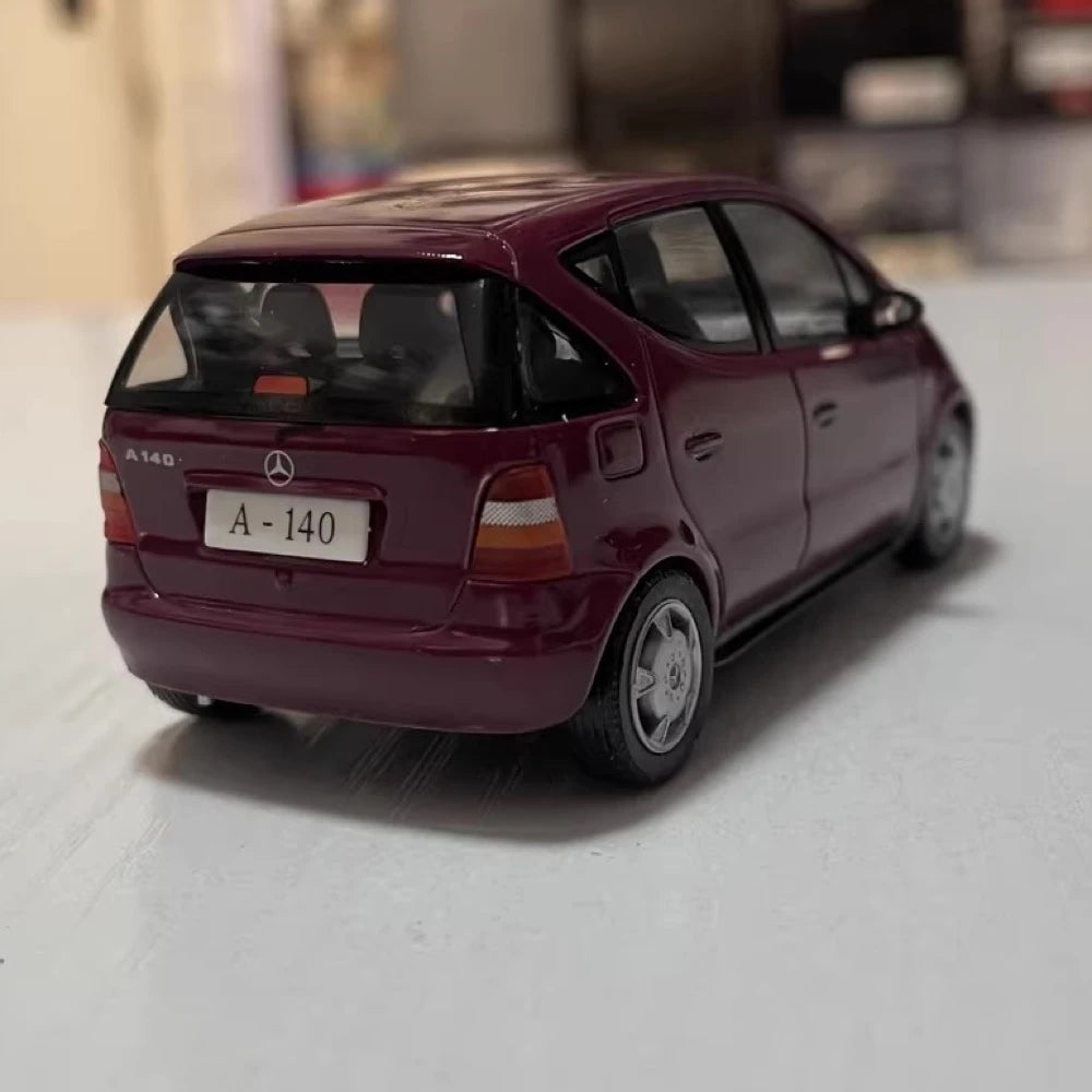 [Herpa] 1:43 Mercedes-Benz 1997 A140 W168 violet voiture miniature Die-Cast