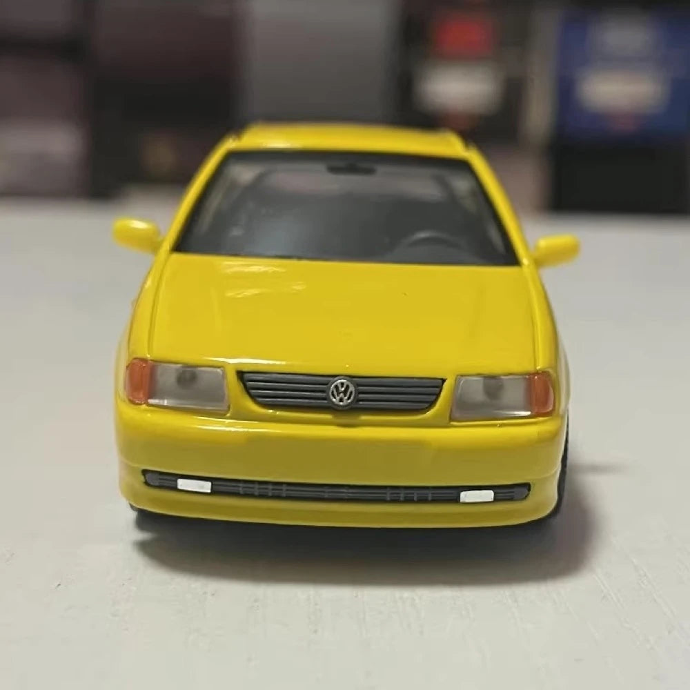 [Herpa] 1:43 Volkswagen 1998 Polo Mk3 6N Yellow Model Car Die-Cast