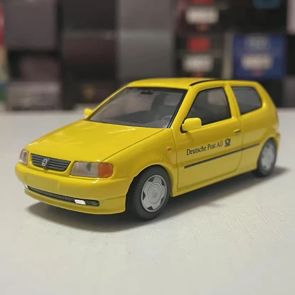[Herpa] 1:43 Volkswagen 1998 Polo Mk3 6N Yellow Model Car Die-Cast