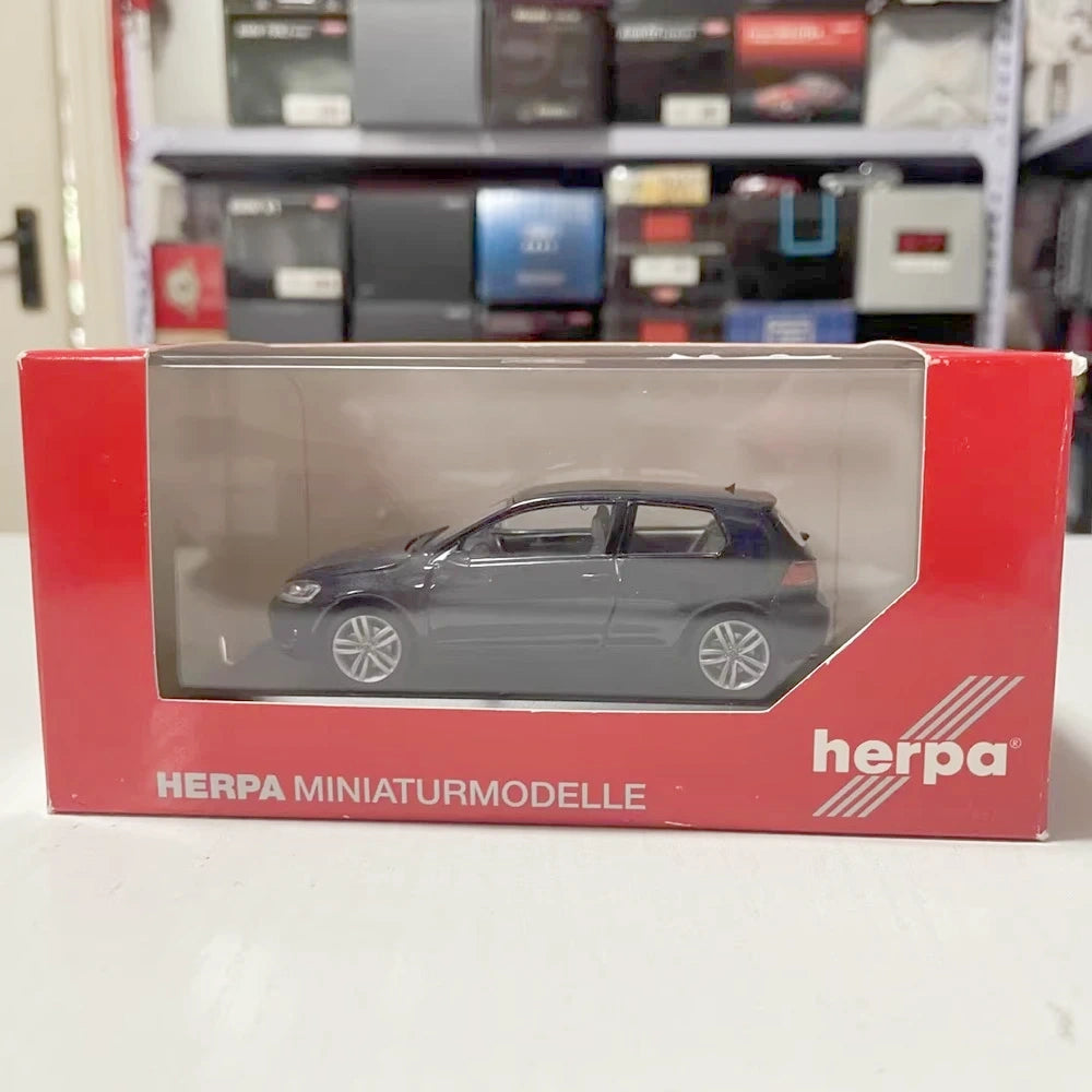[Herpa] 1:43 Volkswagen 2013 Golf VII Blue Model Car Die-Cast