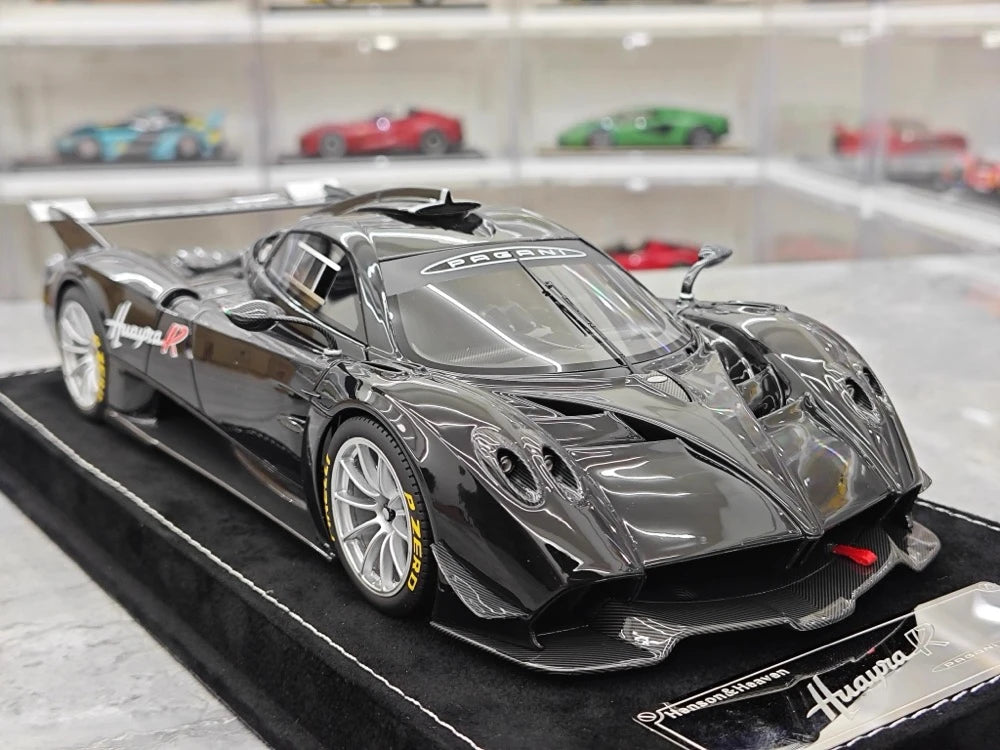[Henson & Heaven] 1:18 Pagani 2021 Huayra R Black Model Car Resin