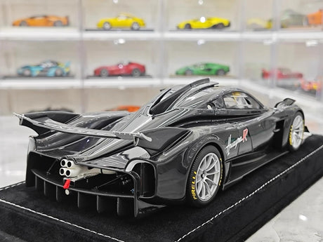 [Henson & Heaven] 1:18 Pagani 2021 Huayra R Black Model Car Resin