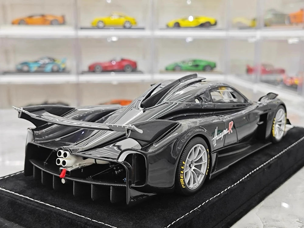 [Henson & Heaven] 1:18 Pagani 2021 Huayra R Black Model Car Resin