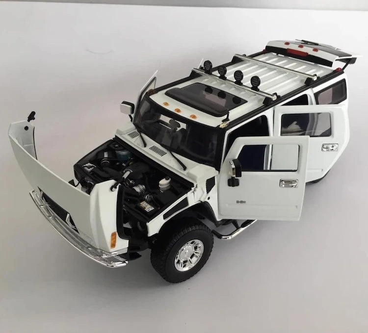 [Highway61] 1:18 Hummer 2002 H2 ホワイト モデルカー Die-Cast