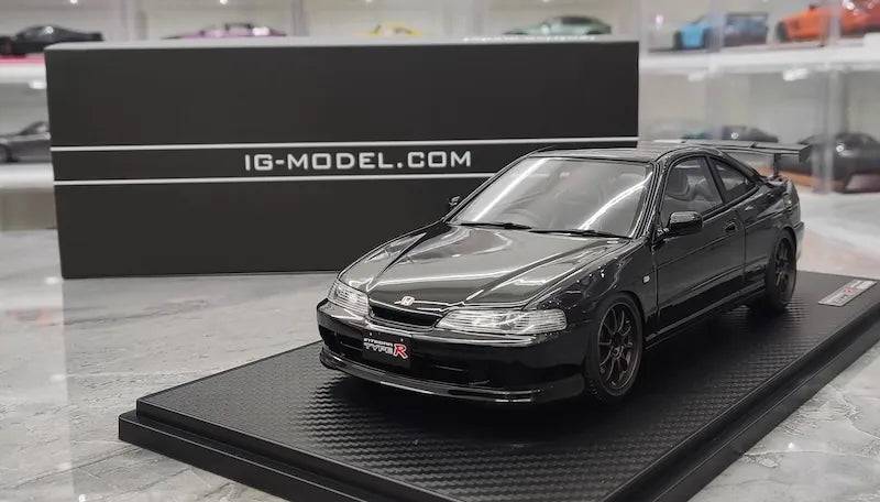 1:18 Honda 1995 Integra Type R DC2 Black Die Cast Model Car