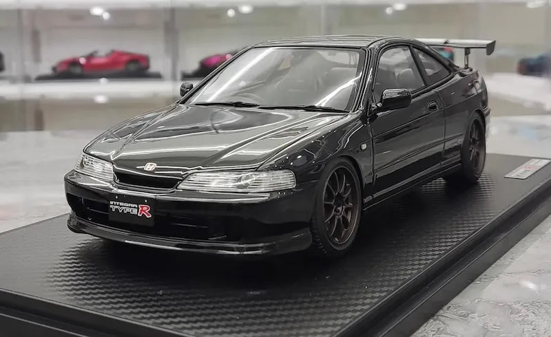 1:18 Honda 1995 Integra Type R DC2 Black Die Cast Model Car