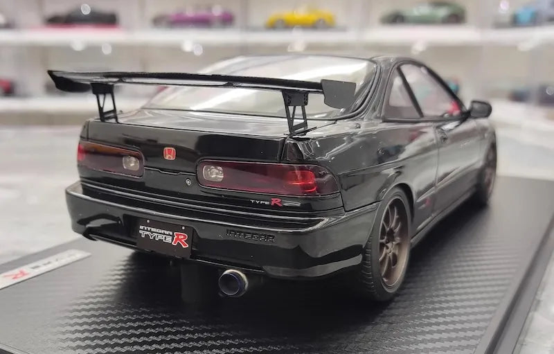 1:18 Honda 1995 Integra Type R DC2 Black Die Cast Model Car