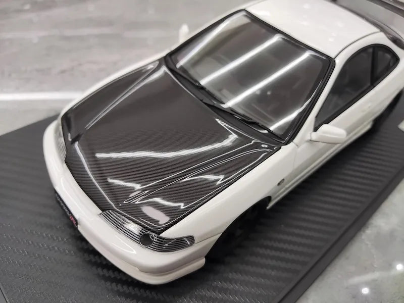 1:18 Honda 1995 Integra Type R DC2 White Die Cast Model Car
