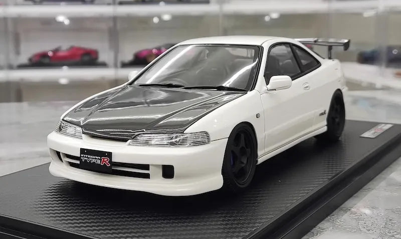1:18 Honda 1995 Integra Type R DC2 White Die Cast Model Car