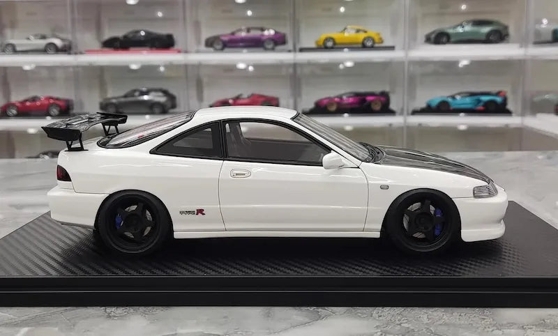 1:18 Honda 1995 Integra Type R DC2 White Die Cast Model Car