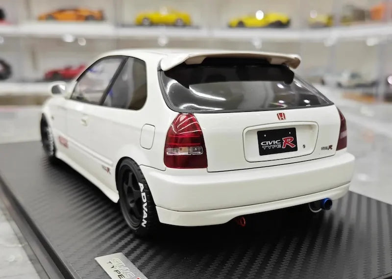 1:18 Honda 1997 Civic Type R EK9 White/Black Die Cast Model Car