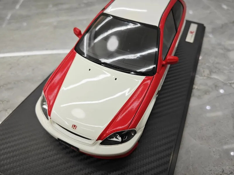 1:18 Honda 1997 Civic Type R EK9 White/Red Die Cast Model Car