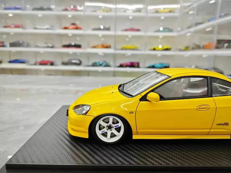 1:18 Honda 2001 Integra Type R DC5 Yellow Die Cast Model Car