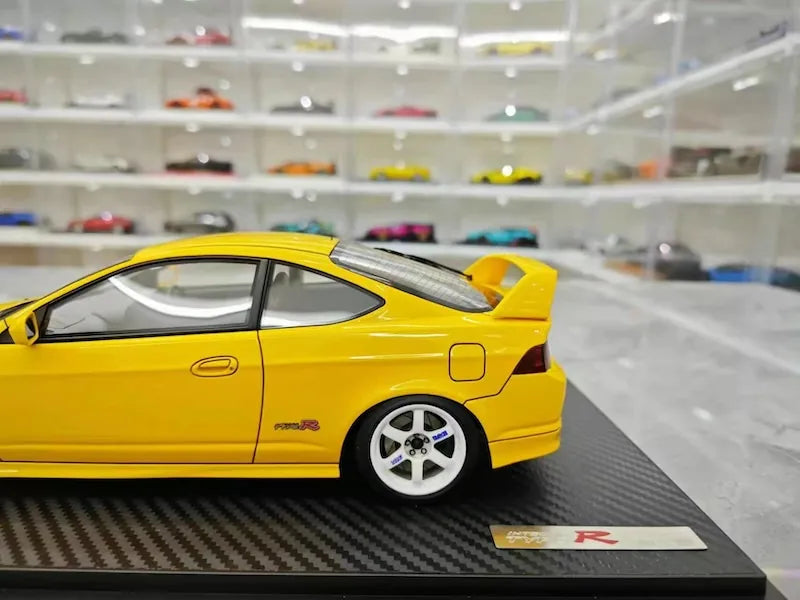 1:18 Honda 2001 Integra Type R DC5 Yellow Die Cast Model Car