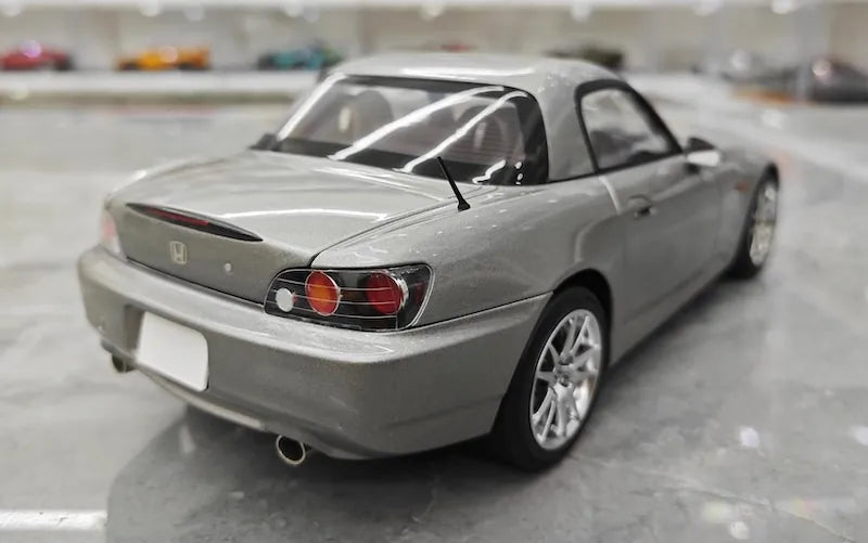 1:18 Honda 2005 S2000 AP2 Gray Die Cast Model Car