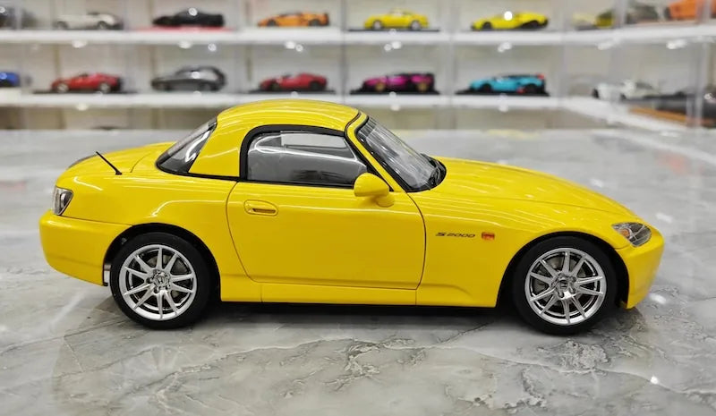1:18 Honda 2005 S2000 AP2 Yellow Die Cast Model Car