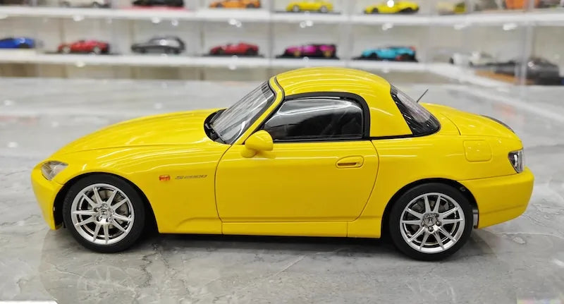 1:18 Honda 2005 S2000 AP2 Yellow Die Cast Model Car
