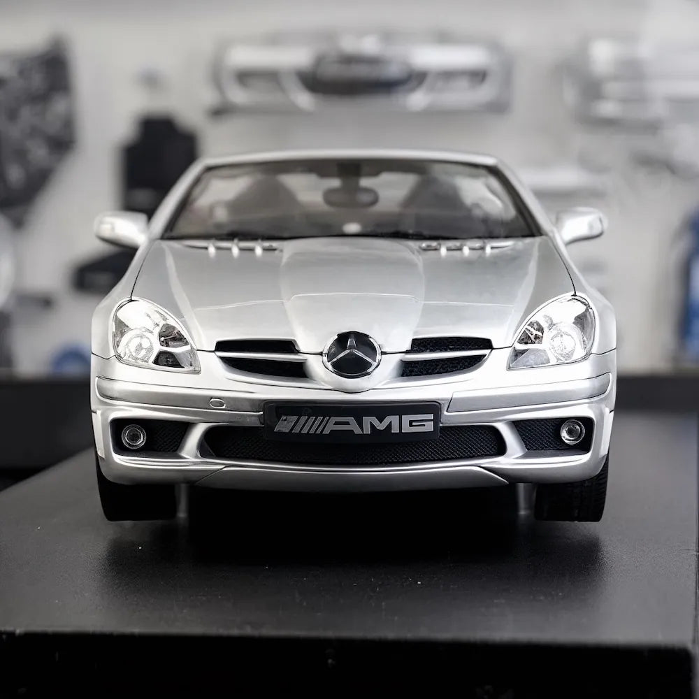 [Hot Works] 1:18 Mercedes-Benz 2004 SLK55 AMG silver modellbil Die-Cast