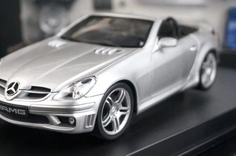 [Hot Works] 1:18 Mercedes-Benz 2004 SLK55 AMG Silver Model Car Die-Cast