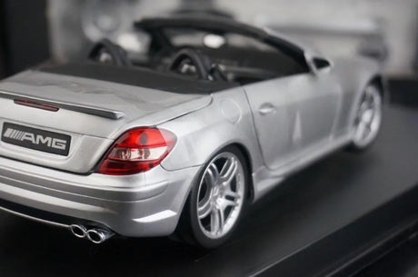 [Hot Works] 1:18 Mercedes-Benz 2004 SLK55 AMG Silver Model Car Die-Cast