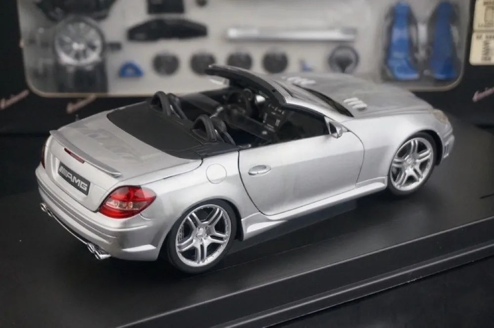 [Hot Works] 1:18 Mercedes-Benz 2004 SLK55 AMG silver modellbil Die-Cast