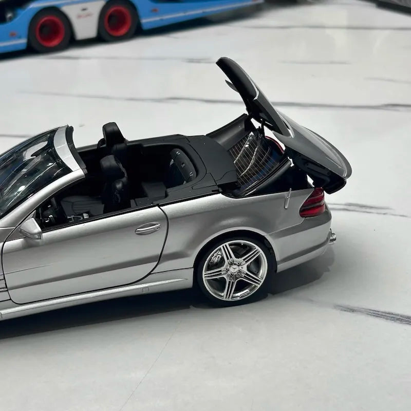 [Hot Works] 1:18 Mercedes-Benz 2008 SL63 AMG R230 Silver Model Car Die-Cast