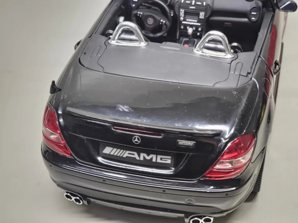 [Hot Works] 1:18 Mercedes-Benz 2009 SLK55 AMG Brabus Black Model Car Die-Cast