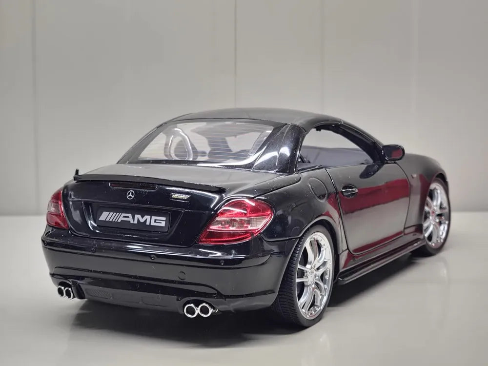 [Hot Works] 1:18 Mercedes-Benz 2009 SLK55 AMG Brabus Black Model Car Die-Cast