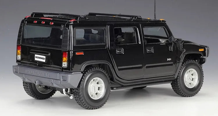 1:18 Hummer 2003 H2 SUV Die Cast Model Car